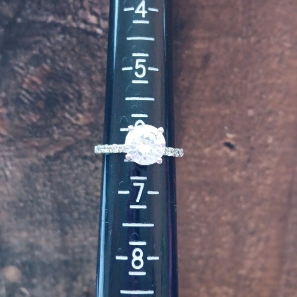 Silver Clear Cubic Zirconia Ring - Picture 10 of 12